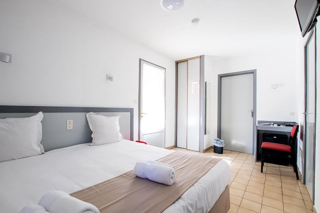 Hotel Du Cros D'Auzon Saint-Maurice-dʼArdèche Eksteriør bilde