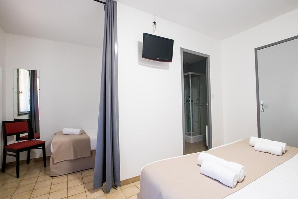 Hotel Du Cros D'Auzon Saint-Maurice-dʼArdèche Eksteriør bilde