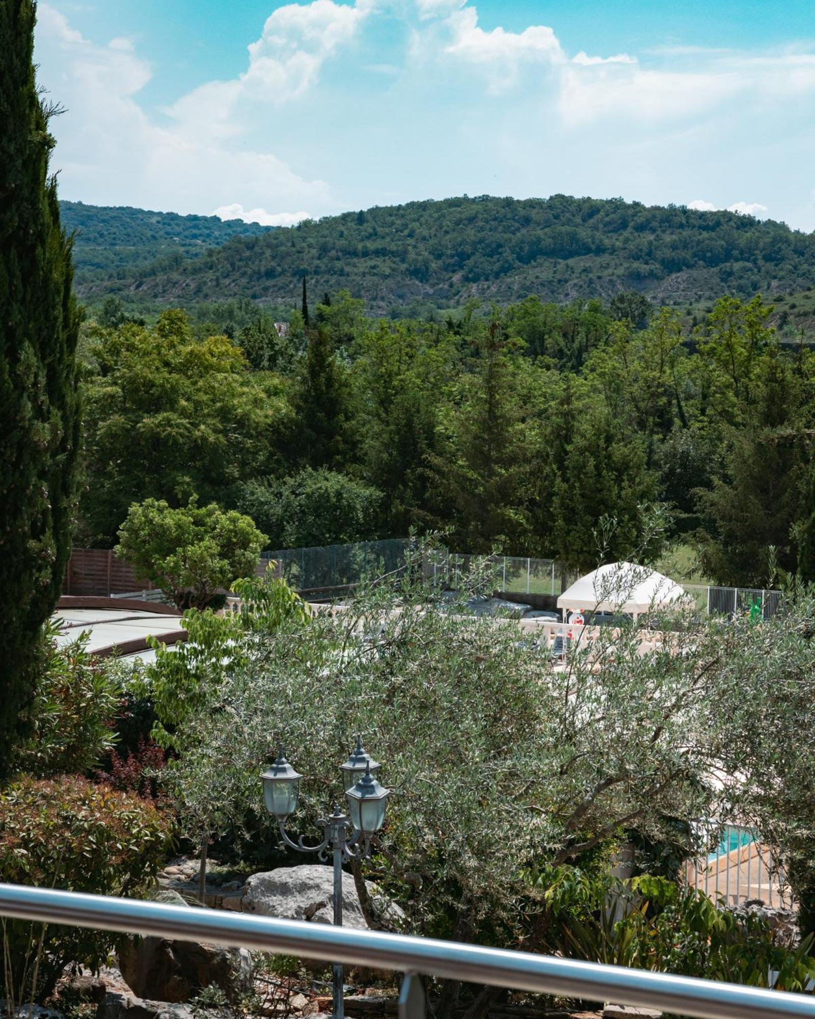 Hotel Du Cros D'Auzon Saint-Maurice-dʼArdèche Eksteriør bilde